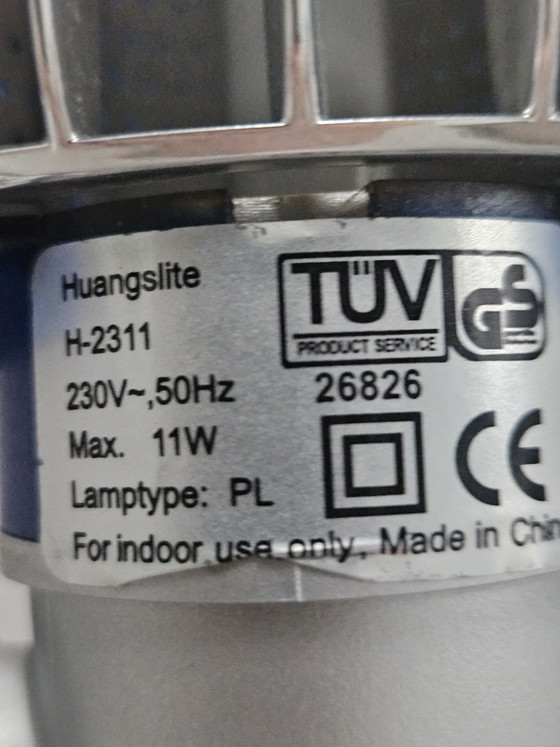 Image 1 of Postmoderne Schreibtischlampe von H.T. Huang für Huangslite