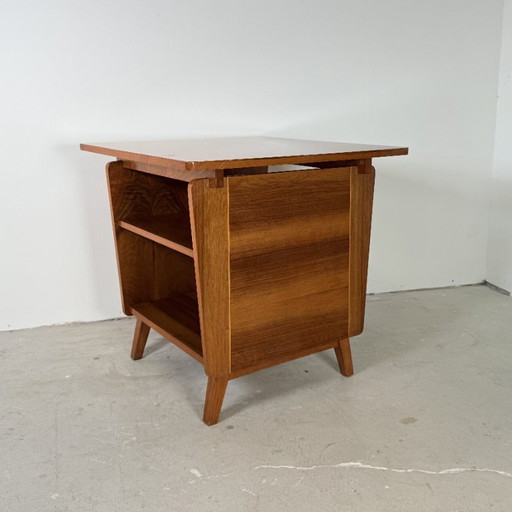 Table d'appoint vintage en laque guitare brillante, Bilea