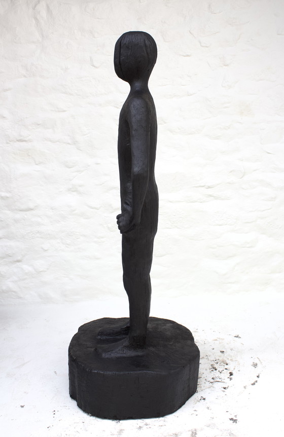 Image 1 of Grande figura in frassino intagliato III