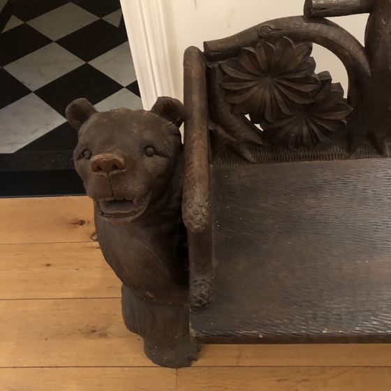 Image 1 of Panca tirolese intagliata in legno di castagno (Trentino)