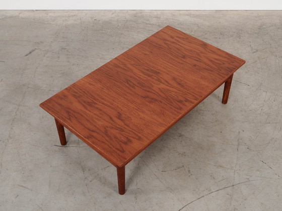 Image 1 of Mesa de centro de roble, diseño danés, década de 1970, fabricada en Dinamarca.