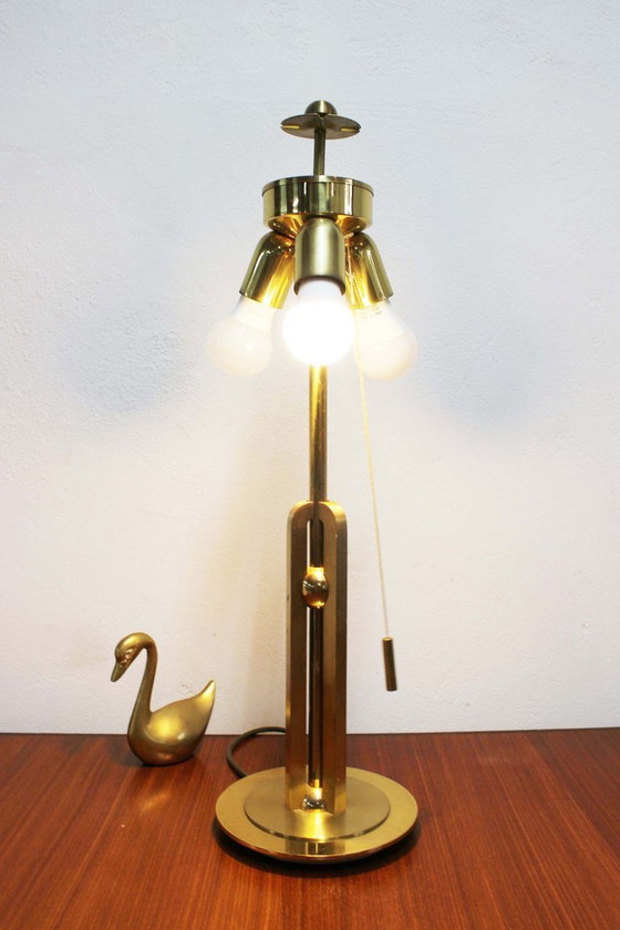 Image 1 of Lampe de table en laiton de style Hollywood Regency. Lampe vintage avec abat-jour.