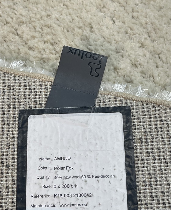 Image 1 of Leolux Amund carpet round Polar- Fox