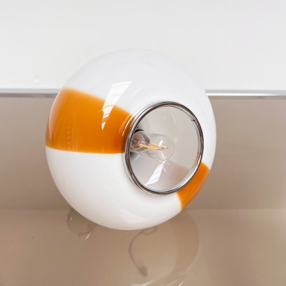 Image 1 of Italienische Tischlampe aus Opalglas, 1960er Jahre