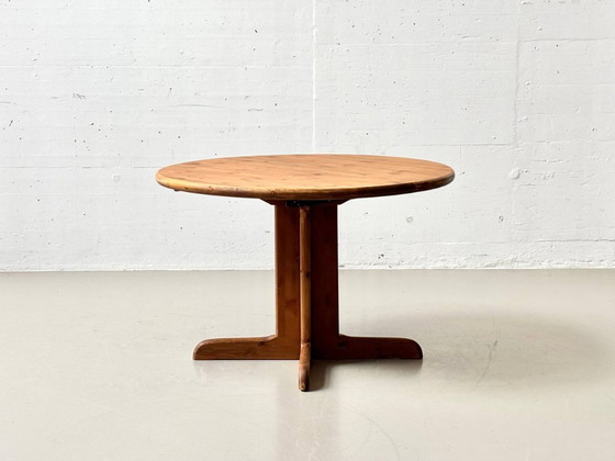 Image 1 of Table de salle à manger extensible en pin teinté foncé, années 1970
