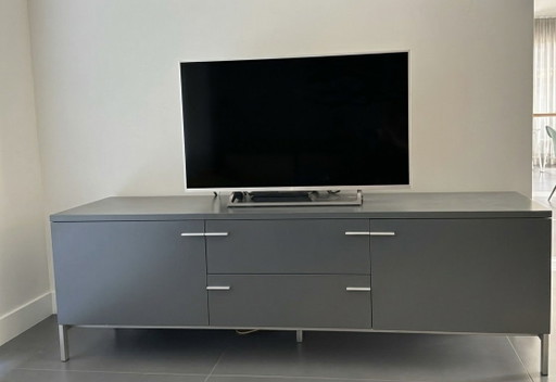 Pastoe Base schlankes Design Sideboard