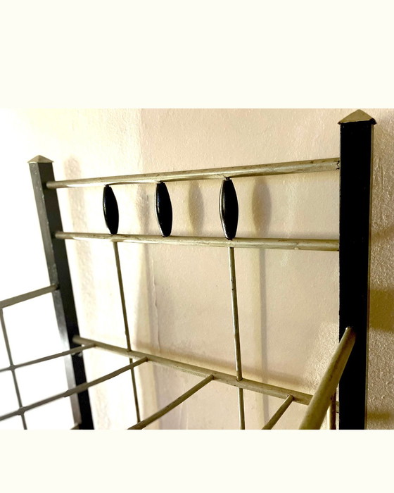 Image 1 of Portaperiódicos Art Déco