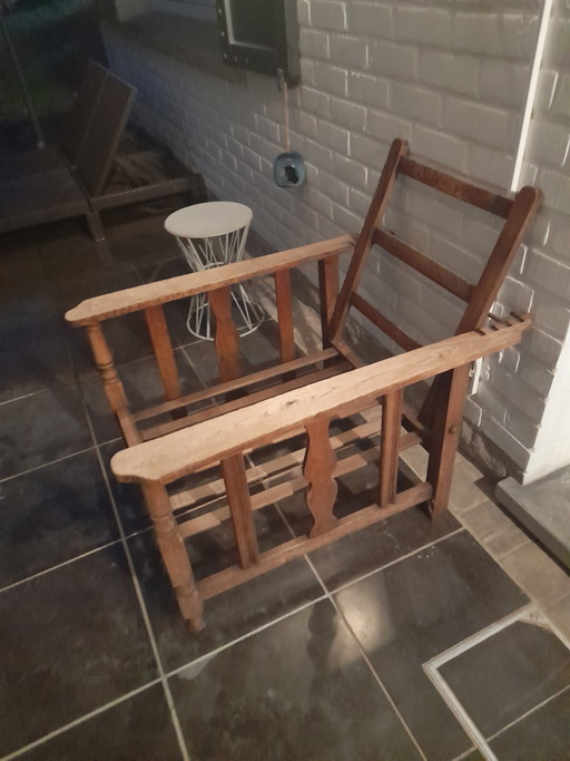 Vintage tuinstoel in hout met kussens