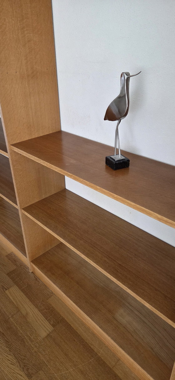 Image 1 of Bellissima e spaziosa libreria in rovere
