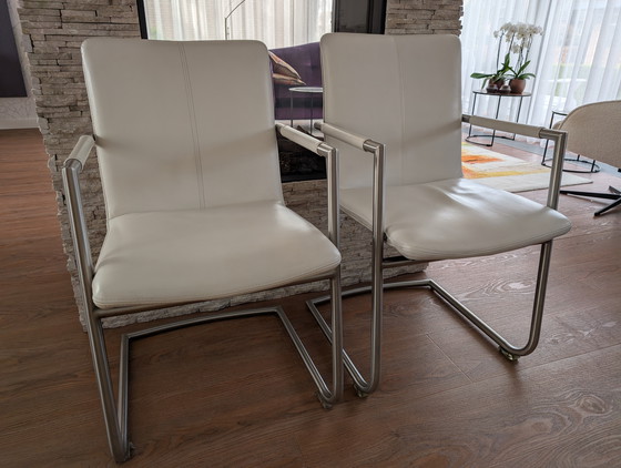 Image 1 of Dining chair, white leather. 8 pieces. Henders and Hazelm