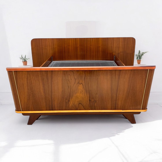 Image 1 of Cama / cuna de madera de época