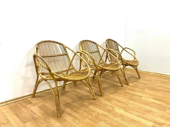 Image 1 of Set di 3 poltrone retrò con tavolo, Alan Fuchs, anni '60, Cecoslovacchia