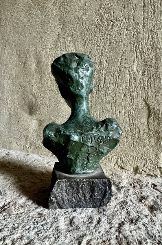 Busto de mujer firmado por Ernest Patris 🇧🇪 ( ) – Esculturas, Metal, Art Deco (photo 5 of 8)