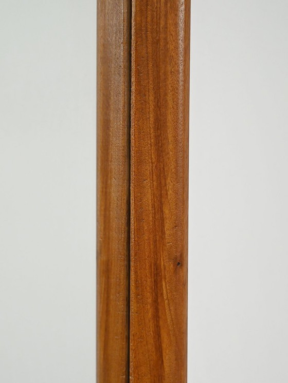 Image 1 of Zweedse Scandinavische teakhouten spiegel met label