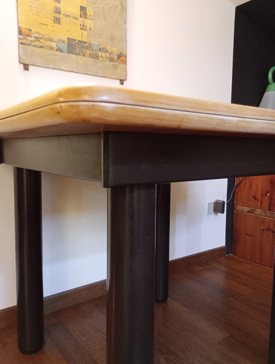 Image 1 of Ausziehbarer italienischer Esstisch