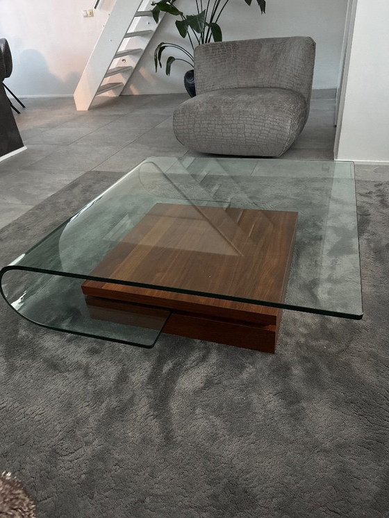 Image 1 of Tavolino da caffè Venjakob