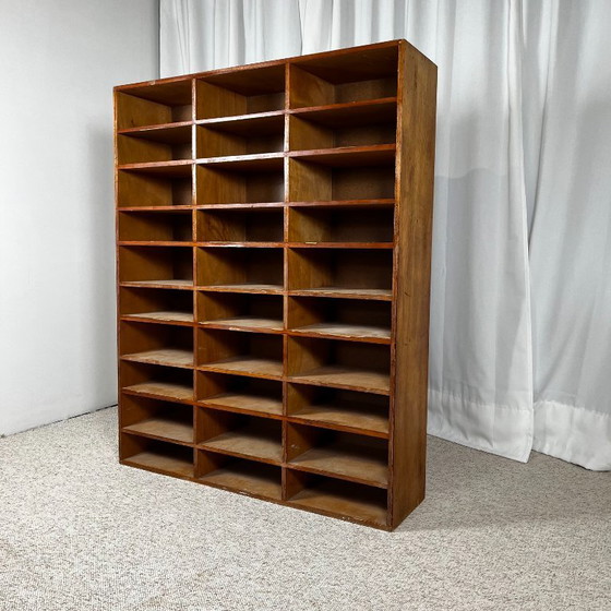 Mobile da lavoro a 30 scomparti, prima metà del XX secolo – Librerie, Legno (photo 8 of 18)
