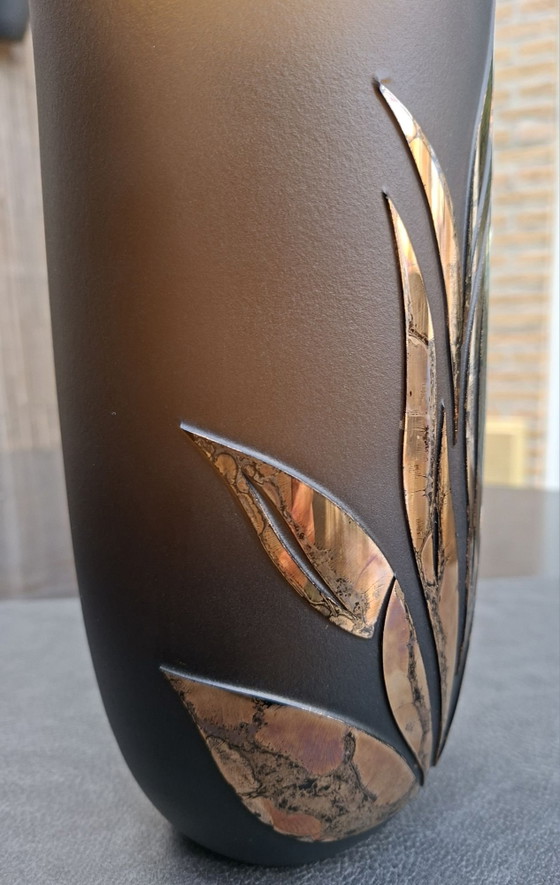 Sculptural vintage glass vase with bronze-colored leaf motif, Brown (photo 2 of 7)