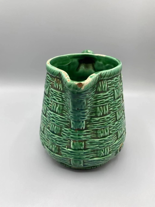Digoin Sarreguemines Green Slipware Jug with Basketweave Pattern, Model 7308 – servies (photo 2 of 7)