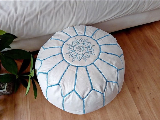 Image 1 of Pouf in pelle marocchina fatto a mano