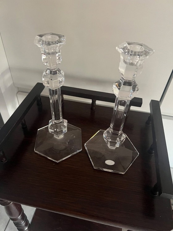 Image 1 of Set di 2 eleganti candelieri in porcellana