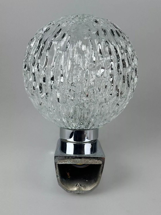 Image 1 of Lampe murale des années 60 70 Lampe boule métal chrome & verre Space Age Design