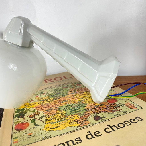 Applique da parete in ceramica a collo di cigno con globo in vetro bianco opalino. – wandlampen (photo 2 of 8)