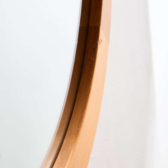 Image 1 of MK10679 Miroir encadré en hêtre par Aksel Kjersgaard