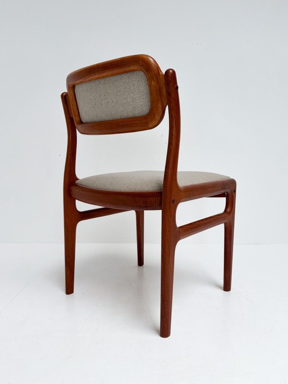 Set di 6 sedie di design danesi di Johannes Andersen per Uldum, anni '60 – Sedie da pranzo, Tessile (photo 12 of 22)
