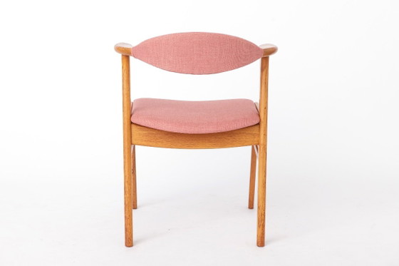 Sedia da pranzo vintage modello 49 Erik Kirkegaard | Høng Stolefabrik | Tappezzeria in teak e rosa | Danese (photo 7 of 11)