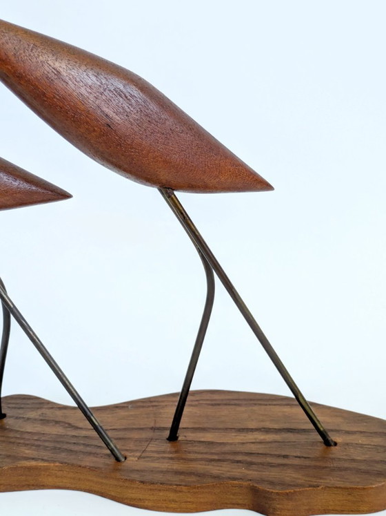 Image 1 of Teakhouten kraanvogelsculpturen uit het midden van de 20e eeuw, Deense modernistische houten vogels op een sokkel, decoratie uit