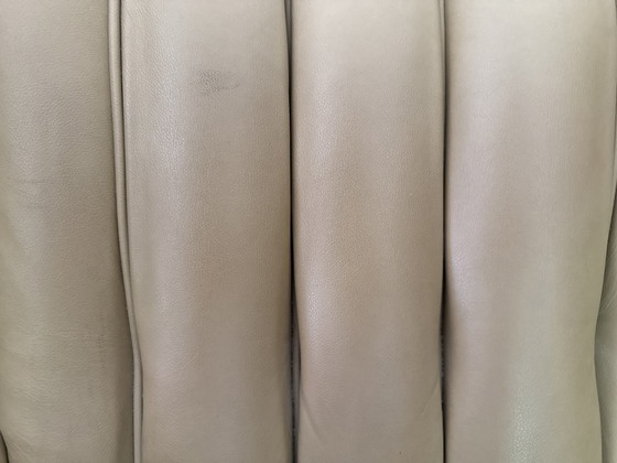 Poltrona English Club in pelle di vitello. – Poltrone, Wood, Calfskin (photo 4 of 7)