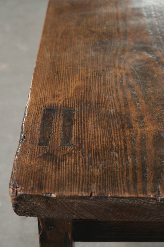 Image 1 of Antica panca/tavolo da pranzo spagnola in legno del XVIII secolo con una splendida patina.