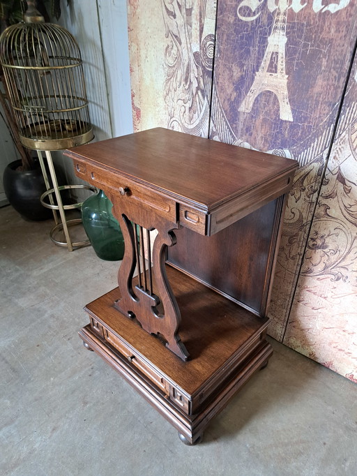Antique telephone cabinet, hall cabinet, side table 51x38cm, and 67cm high.