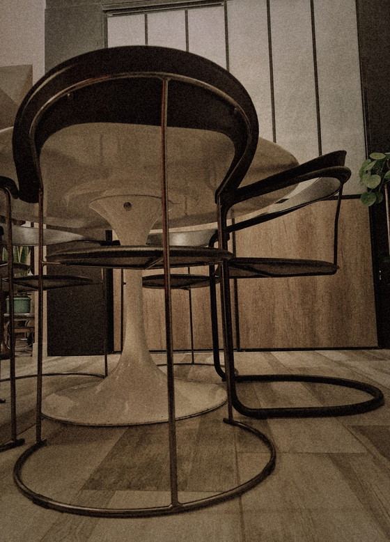 Image 1 of Suite de 5 Chaises Cuirs, Canasta d' Arrben Italy Vintage 1980