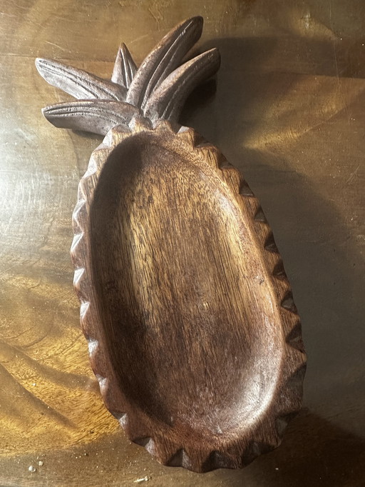 Vide poche vintage forme Ananas en bois sculpté