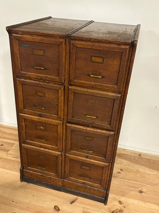 Image 1 of Industriële vintage dubbele archiefkast circa 1925