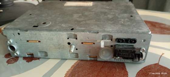 Image 1 of Grundig vintage car radio for VW and Porsche vehicles