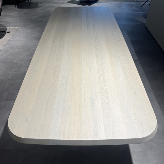 Image 1 of Table à manger Carve de Bert Plantagie - 260x100