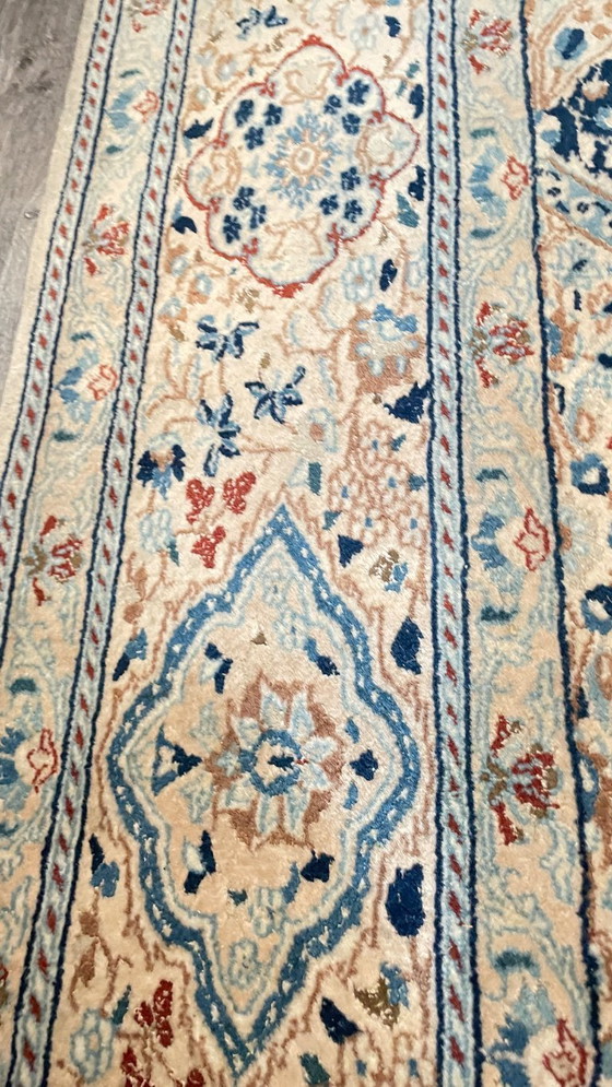 Image 1 of Tapis persan Nain en soie avec certificat