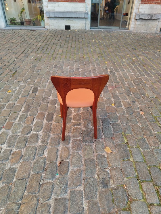 Set di sei sedie da pranzo in teak e pelle marrone chiaro, Koefoed Hornslet, Legno, Mid Century Modern (foto 5 di 13)