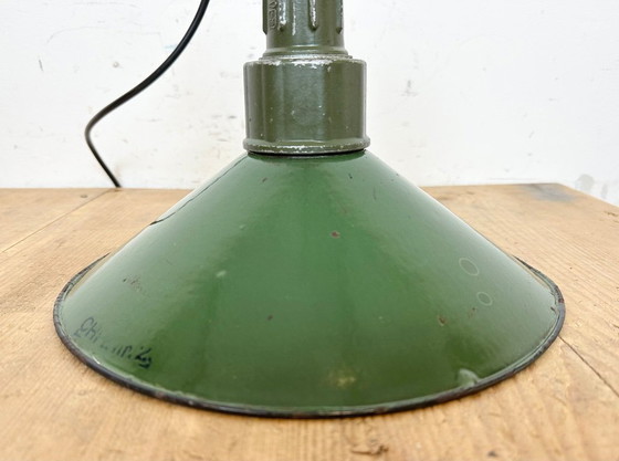 Image 1 of Industrial Green Enamel Military Pendant Lamp with Cast Aluminium Top, 1960s