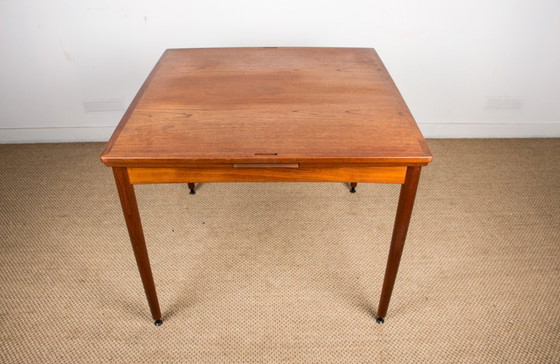 Image 1 of Table Danoise en Teck et Feutrine, extensible et réversible, pour repas ou jeux par Carlo Jensen pour Hundevad & Co 1958.