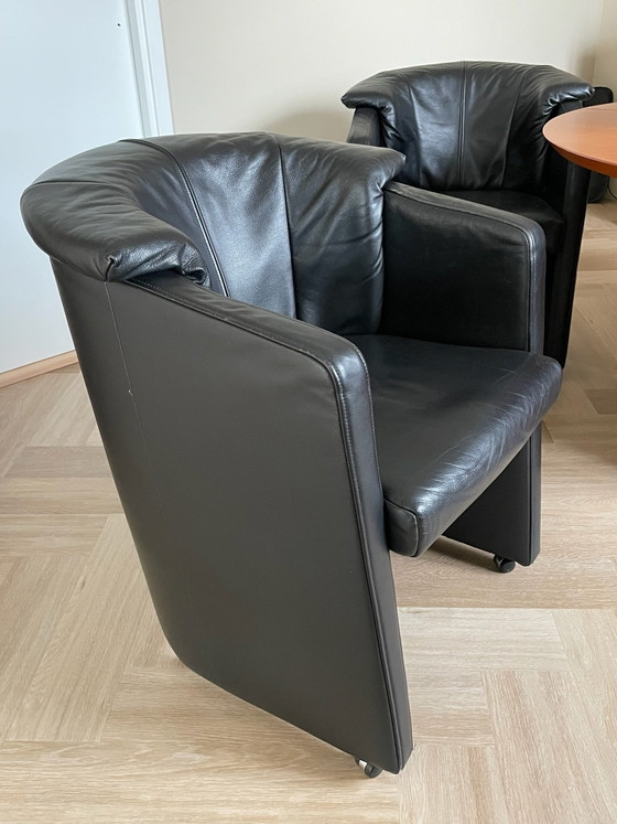 Set da pranzo, quattro sedie in pelle nera Rolf Benz, Sedie da pranzo, Nero (foto 3 di 8)