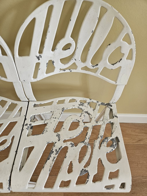 2x Artifort aluminum chairs Hello There