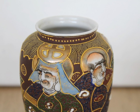 Image 1 of Satsuma Moriage set of 2 small vases, beautiful and authentic!