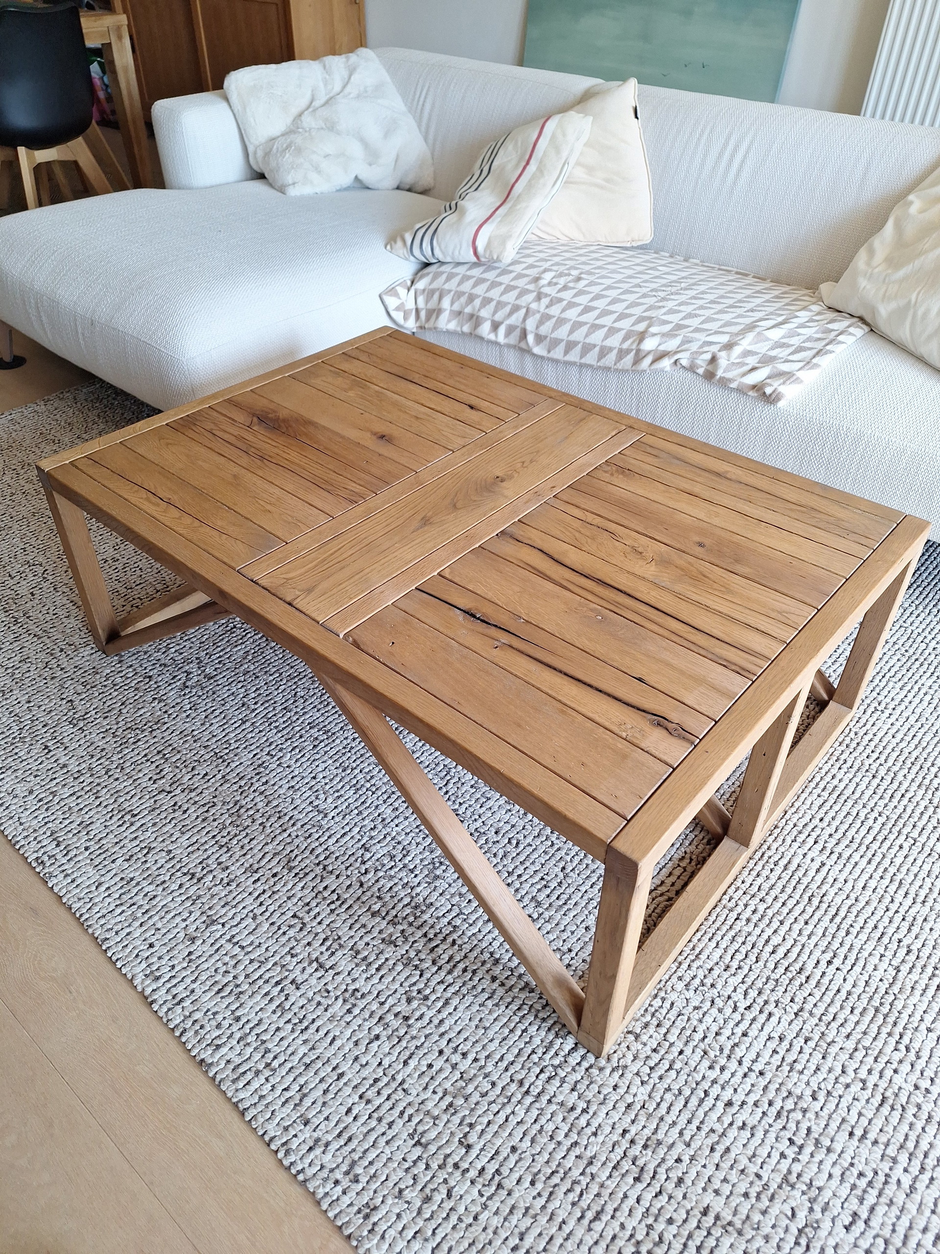 Flamant Tables | Whoppah