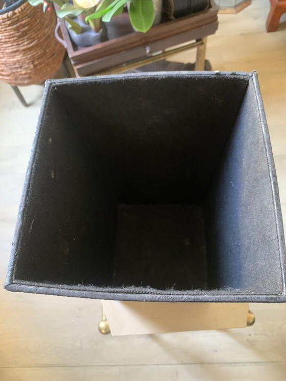 Large vintage trapezoidal wastepaper basket in the style of Jacques Adnet – – Decorative Objects, Wood, Skai (photo 6 of 10)