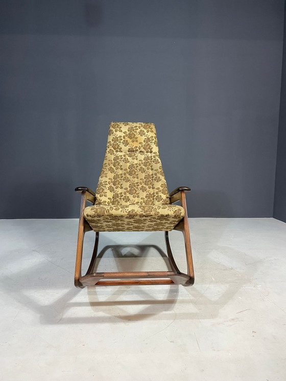 Image 1 of Schommelstoel, houtwerk, jaren 70, Tsjecho-Slowakije