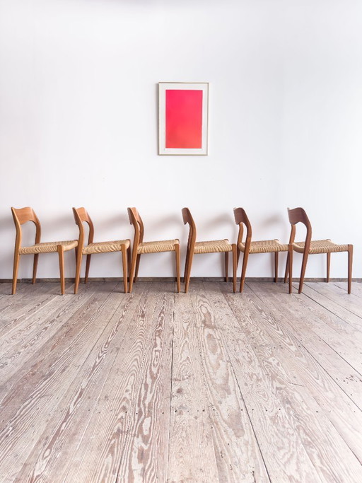 Set van 6 teakhouten eetkamerstoelen van Niels O. Møller voor J.L. Moller, model 71